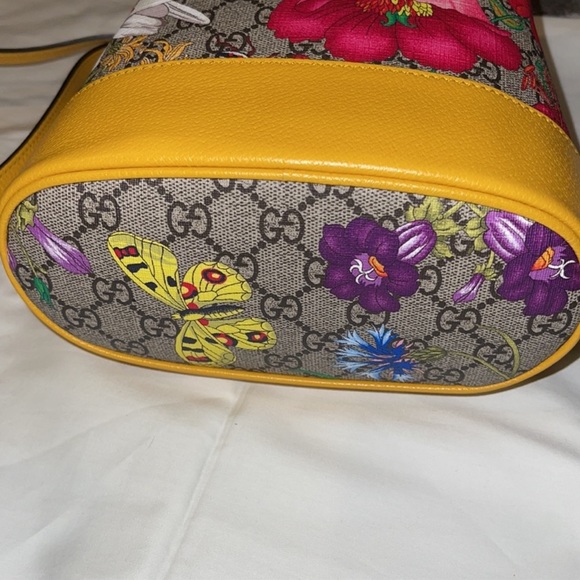 Gucci purse - Picture 5 of 7